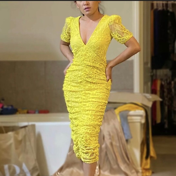 yellow zara dress